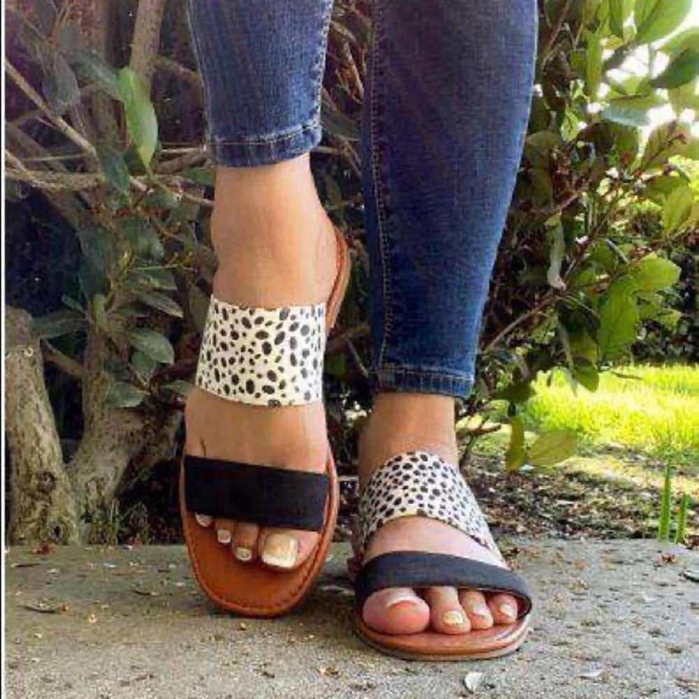Double Band Sandals - Picture 2 of 2